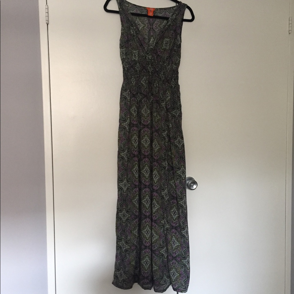 Maxi Dress - Medium